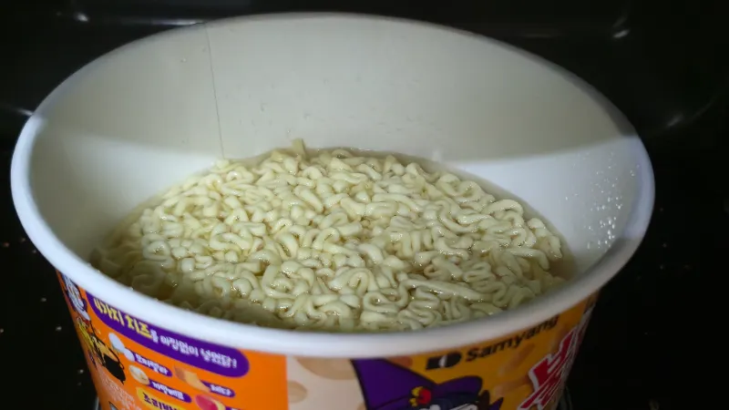 3 مىنۇت مىكرو دولقۇنلۇقتىن كېيىنكى كۆرۈنۈش بۇلداق 4 پىنىر | 하이제이에스비