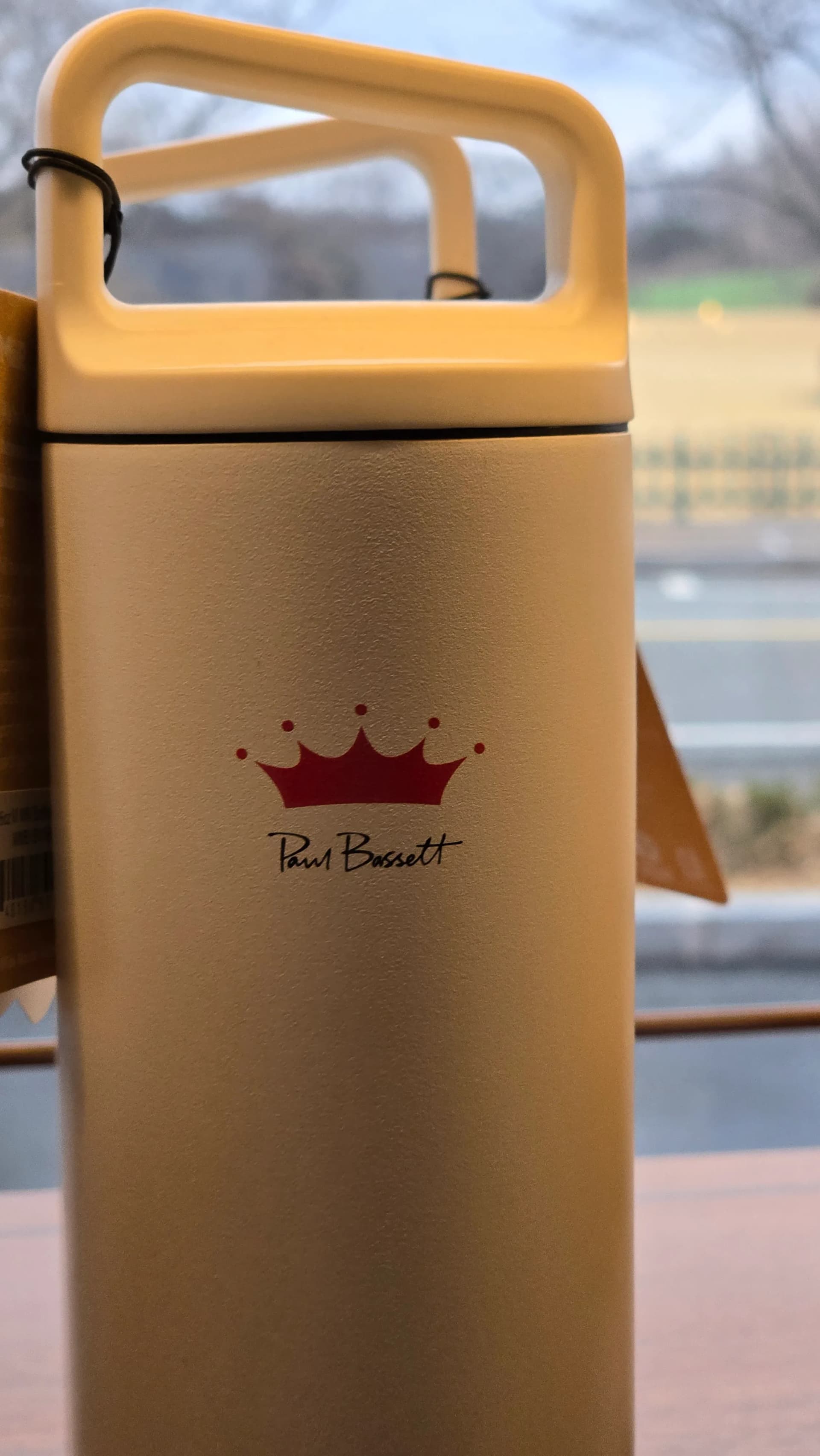 Merchandise Paul Bassett Gyeongju — bình giữ nhiệt lớn màu be | 하이제이에스비