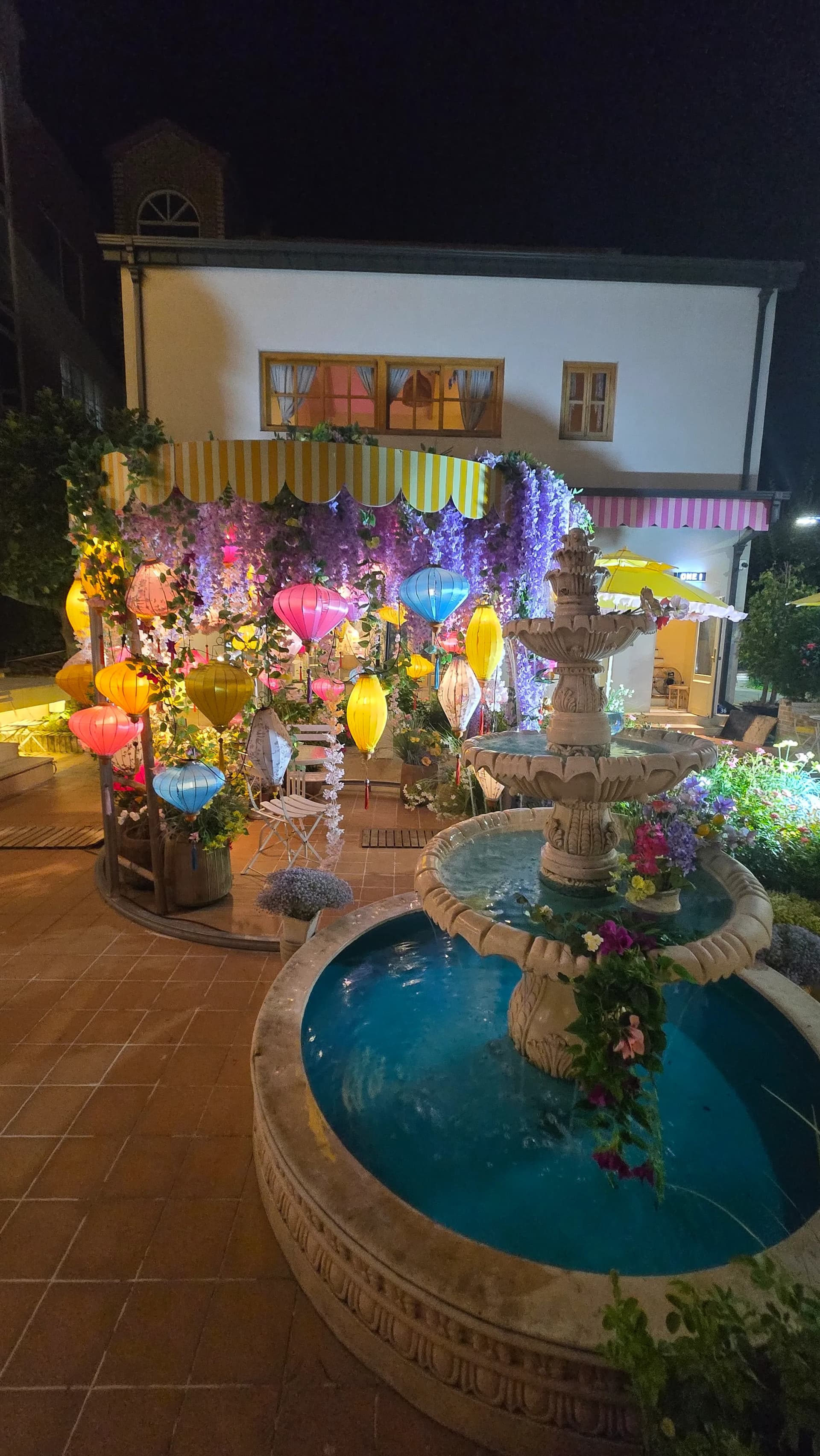 Kaafe moƴƴoowo e foto: Tag1, wownde ndiyam - 5