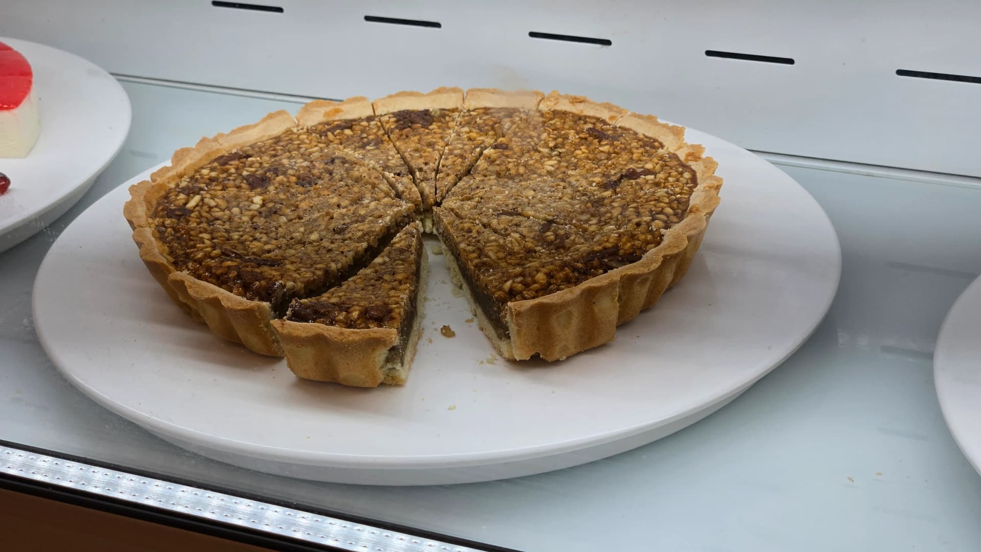 Tart ya karanga, ganda la tart crispy limejaa walnut, lozi na caramel, dessert yenye harufu nzuri | 하이제이에스비