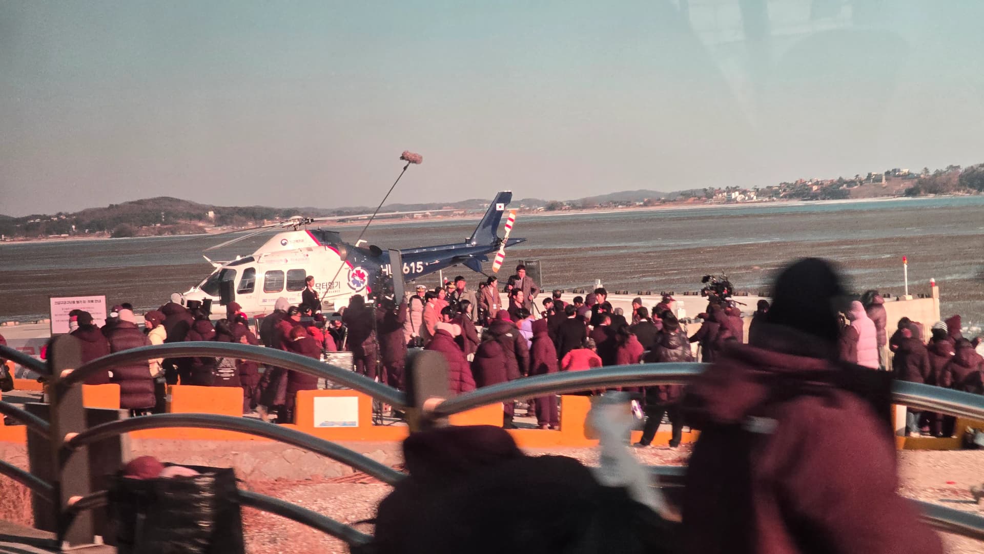 Inqwelo ephaphayo yokuqoshwa kwefilimu nesiqhingi | 하이제이에스비