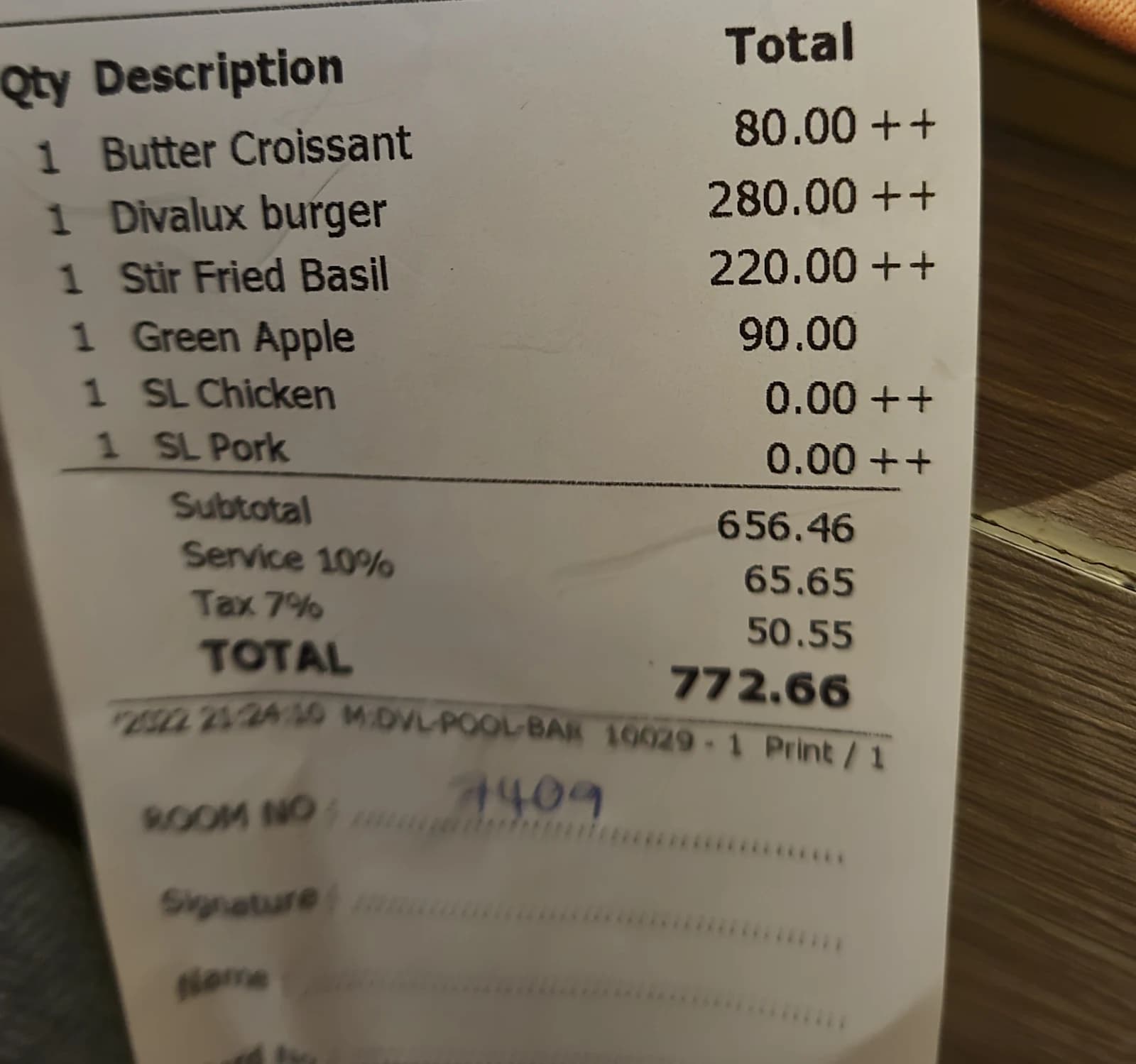 Divalux Resort 룸서비스 영수증 총 772.66바트