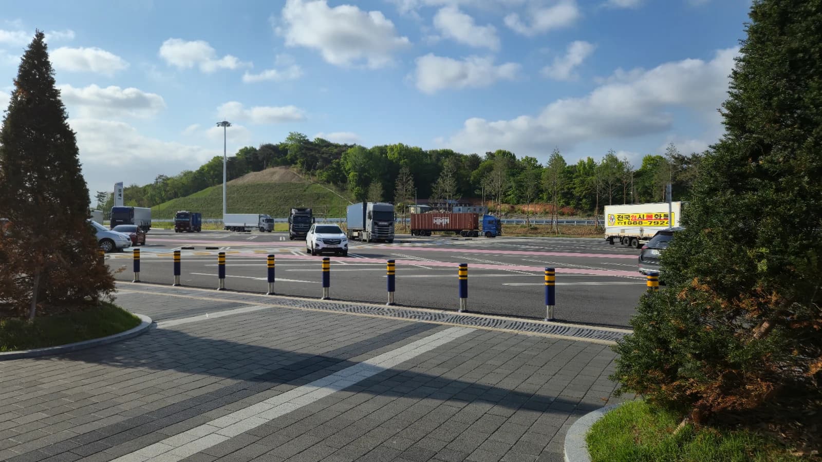 Wide parking lot lanes and freight truck section
