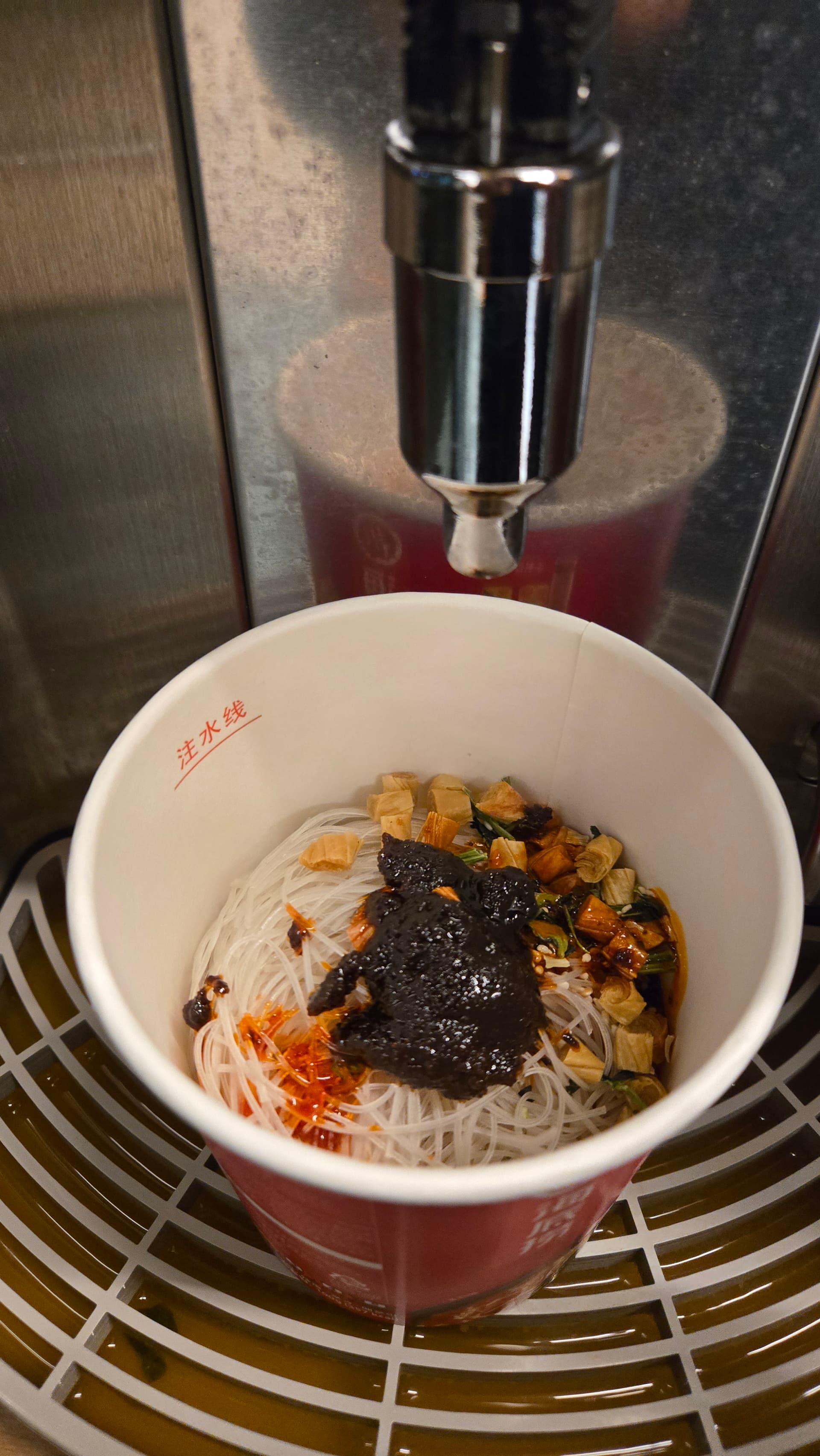 Haidilao මාලා ෆන්වල උණුසුම් වතුර දානවා | 하이제이에스비