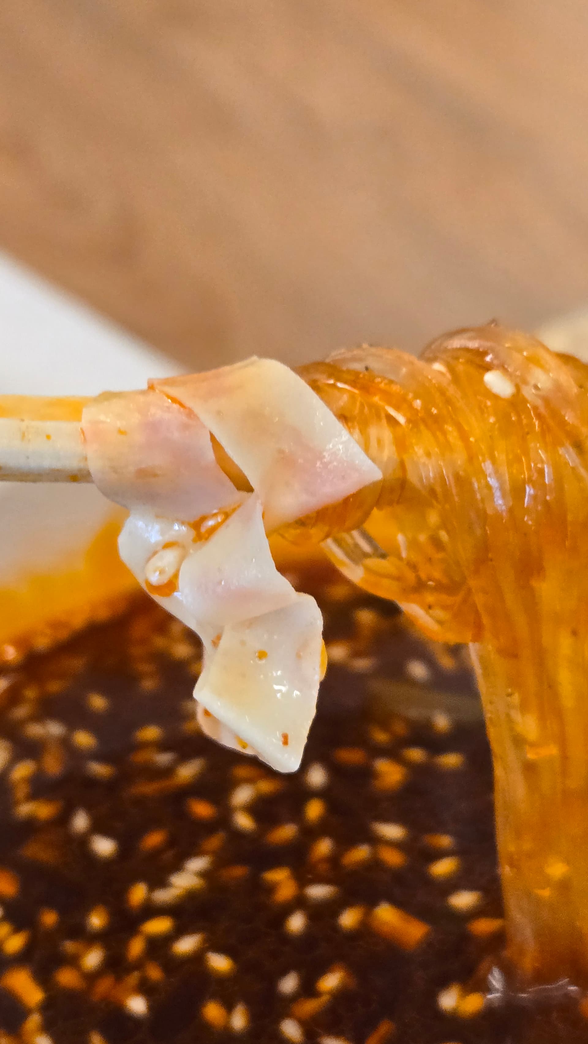 Haidilao මාලා ෆන් ටෝෆු සහ ටොපිං ලඟින් | 하이제이에스비